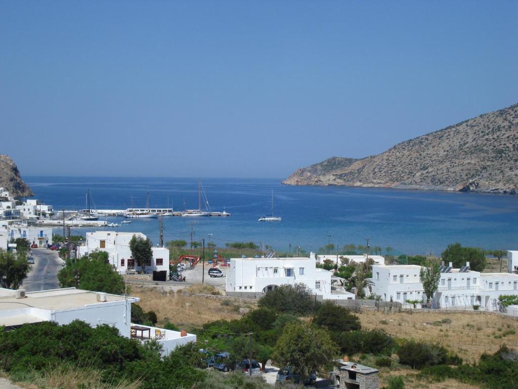 Hotel Efharis Kamares  Exterior foto